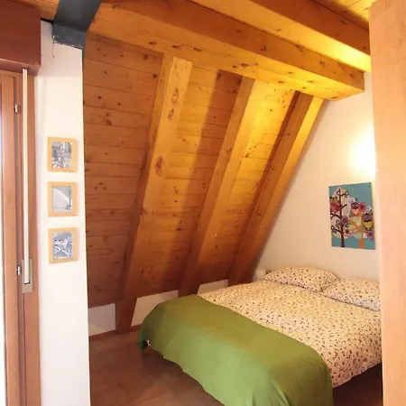 Convenient Penthouse For Venice. Private Free Parking!!! * Mestre