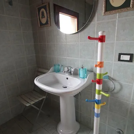 Apartament Convenient Penthouse For Venice. Private Free Parking!!!